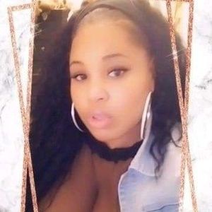 Meet your Posher, Trichelle